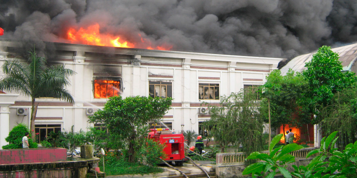 Bảo hiểm hỏa hoạn nhà tư nhân DBV bảo vệ toàn diện ngôi nhà và tài sản của bạn trước rủi ro cháy, nổ, trộm cắp và thiên tai. Sản phẩm tuân thủ đúng quy định pháp luật, giúp tổ ấm an toàn, đảm bảo ổn định cuộc sống. Đăng ký bảo hiểm DBV để nhận quyền lợi bồi thường nhanh chóng và yên tâm dài lâu.