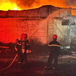 Bảo hiểm hỏa hoạn và các rủi ro đặc biệt DBV giúp bảo vệ toàn diện tài sản doanh nghiệp, tổ chức và cá nhân trước mọi nguy cơ như cháy, nổ, thiên tai hay hành động phá hoại. Sản phẩm tuân thủ chặt chẽ quy định pháp luật, quy trình bồi thường minh bạch, nhanh chóng và tối ưu quyền lợi cho khách hàng. Chọn bảo hiểm hỏa hoạn DBV để an tâm phục hồi thiệt hại, ổn định sản xuất và kinh doanh.