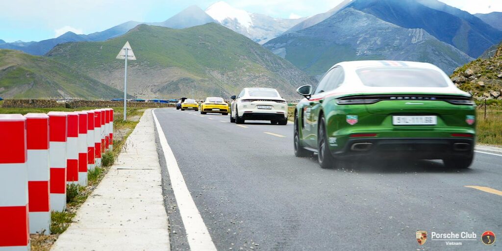 DBV Insurance, thương hiệu bảo hiểm phi nhân thọ hàng đầu tại Việt Nam, đang đồng hành cùng Porsche Club Vietnam (PCVN) trong hành trình Drive Of The Year (DOTY) 2025 – Tibet Silkroad Revival, mang đến sự an tâm trọn vẹn qua gói bảo hiểm du lịch cao cấp trị giá lên đến 100.000 USD. Sự hợp tác này không chỉ nhấn mạnh cam kết an toàn mà còn góp phần tạo nên những trải nghiệm khám phá bền vững trên cao nguyên Tây Tạng huyền bí.